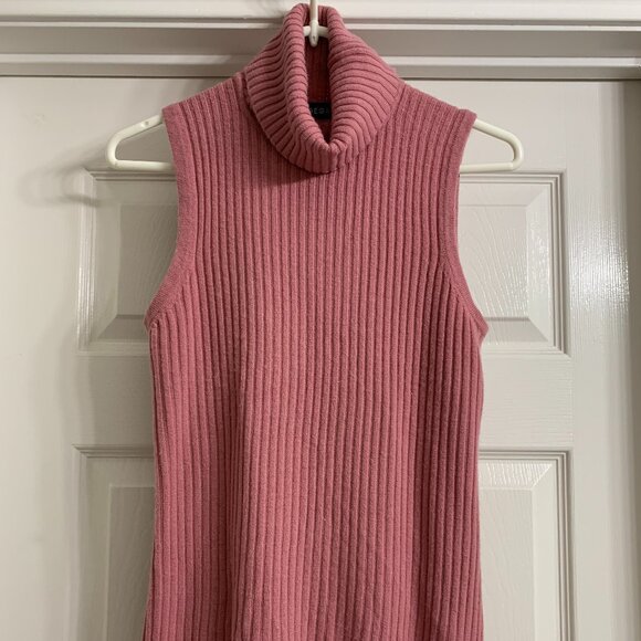 George Brand Women's Dusty Rose Color Sleeveless Sweater, Size Medium - Picture 1 of 5